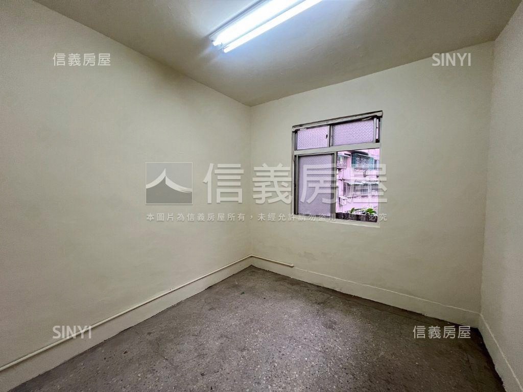 ✿中興路１００巷大一樓✿房屋室內格局與周邊環境