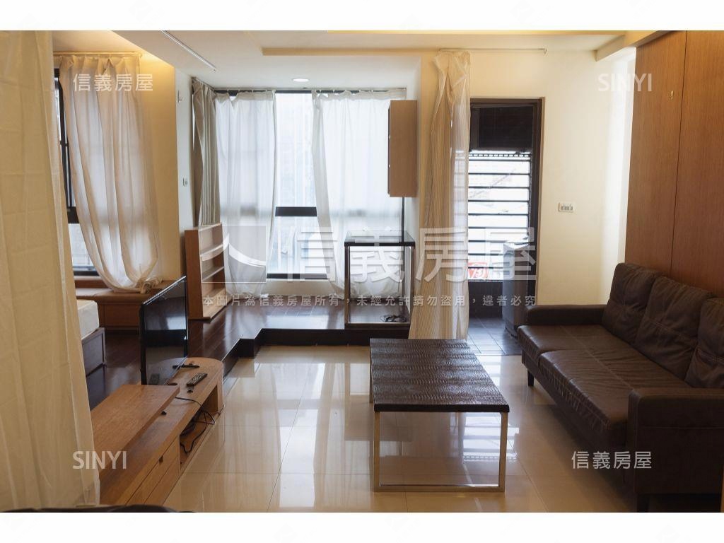 首購捷運宅附車位房屋室內格局與周邊環境