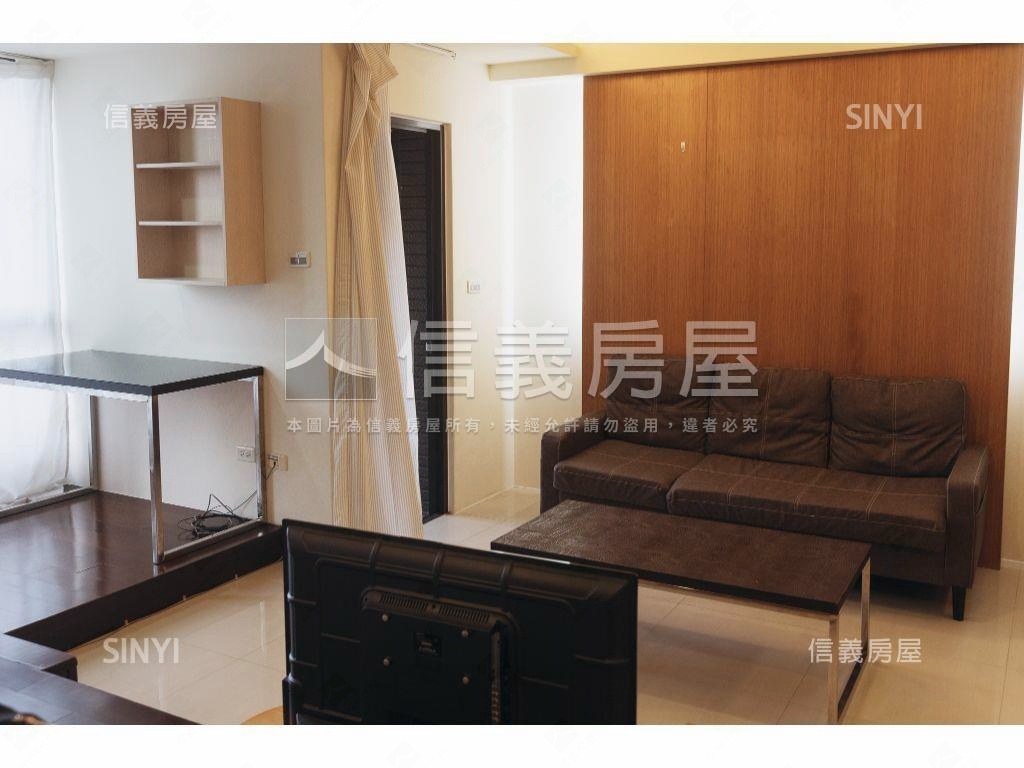 首購捷運宅附車位房屋室內格局與周邊環境