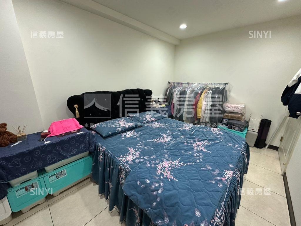 美妝忠貞香榭１房１室車位房屋室內格局與周邊環境