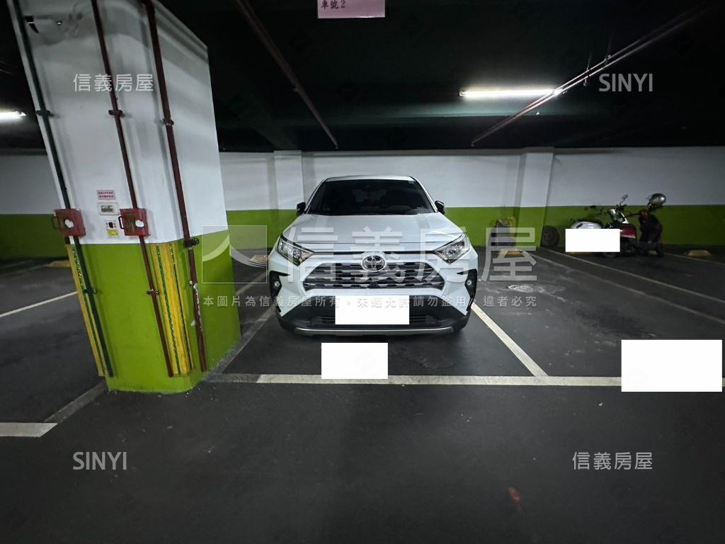 美妝忠貞香榭１房１室車位房屋室內格局與周邊環境