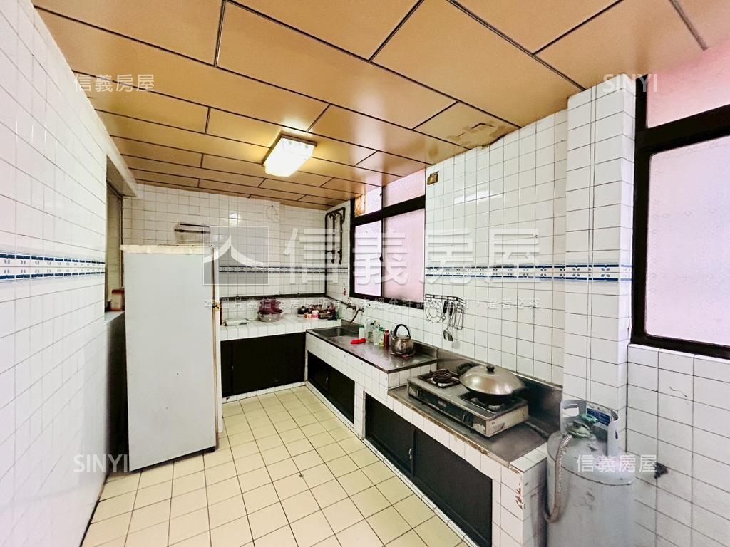 中正北路大空間房屋室內格局與周邊環境