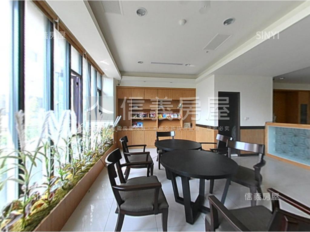 稀有美雲崗２期三房房屋室內格局與周邊環境