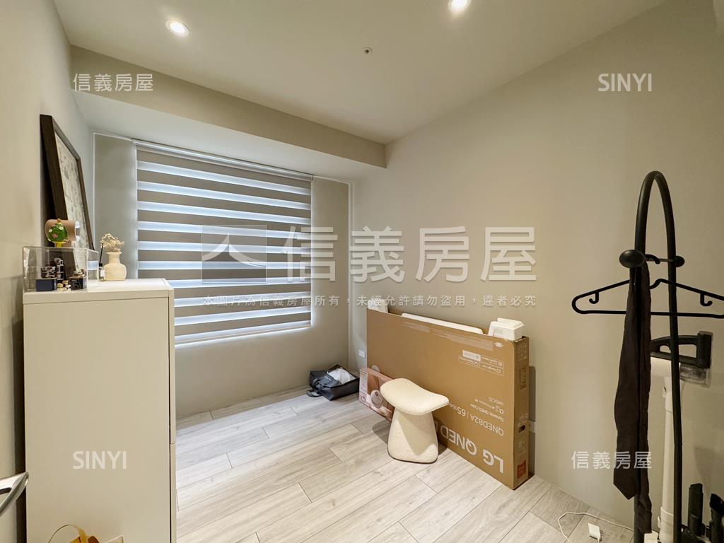 大耀星光美妝兩房車位房屋室內格局與周邊環境