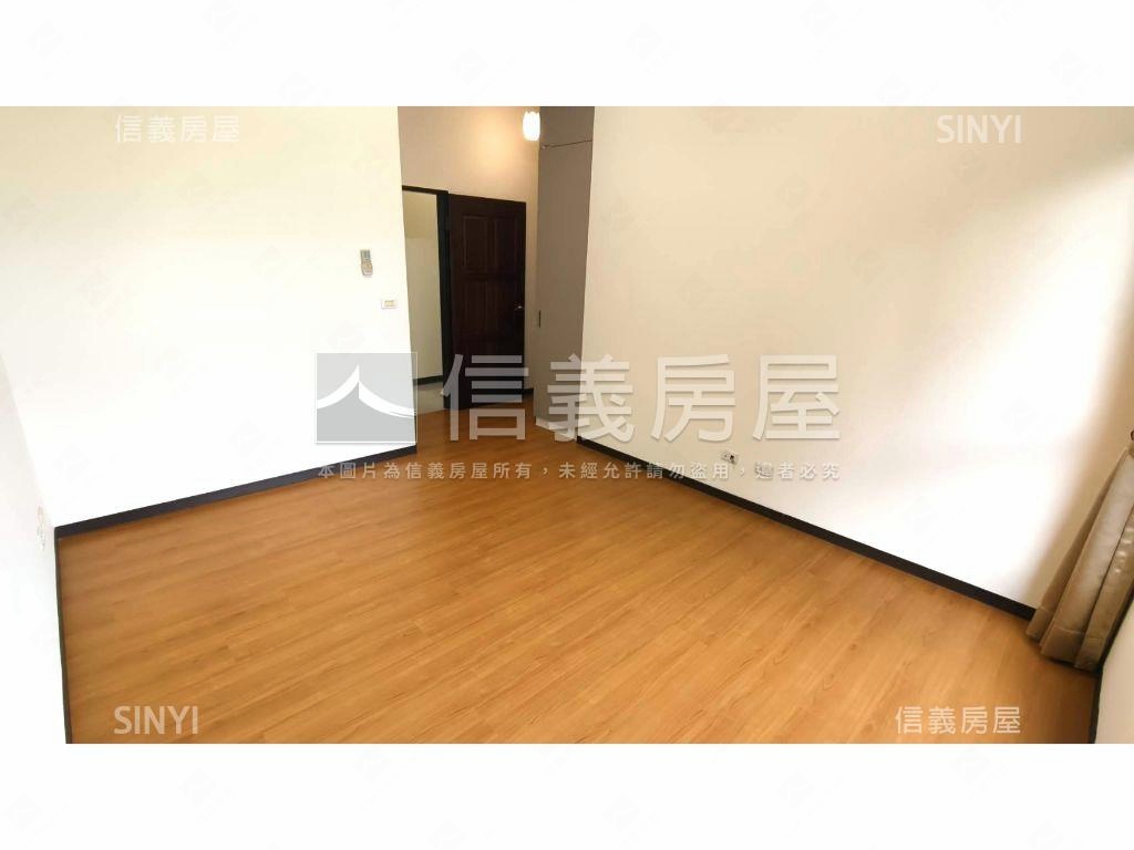 專任說ＬＡＶＩＥ朝外三房房屋室內格局與周邊環境