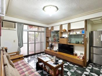 泰和街頂樓大空間