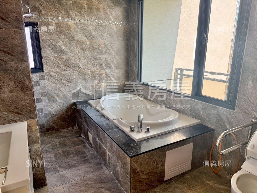 中興新村！獨棟電梯豪墅房屋室內格局與周邊環境