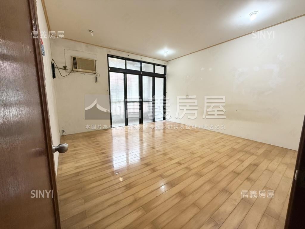 近育賢國中庭園孝親透天房屋室內格局與周邊環境