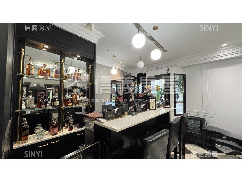 通化三角窗質感店面房屋室內格局與周邊環境