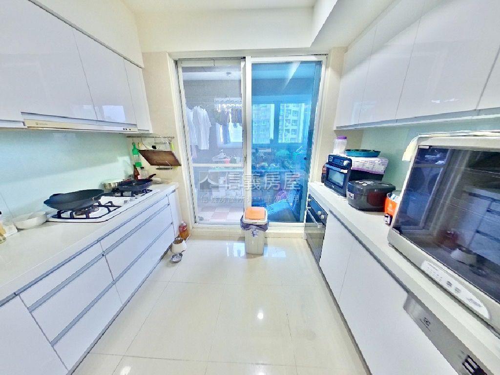 玉上園雙景高樓美屋房屋室內格局與周邊環境