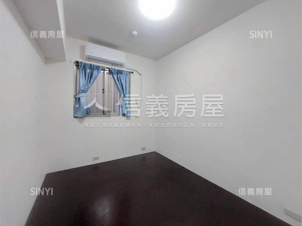 陳平國小旁兩房車位房屋室內格局與周邊環境