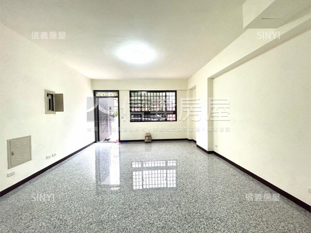 忠勇門前停車電梯別墅房屋室內格局與周邊環境