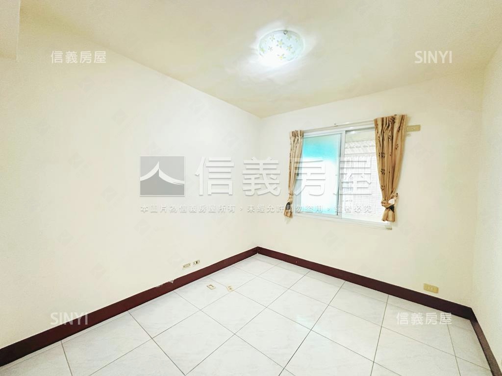 近文山特區美三房健身公寓房屋室內格局與周邊環境