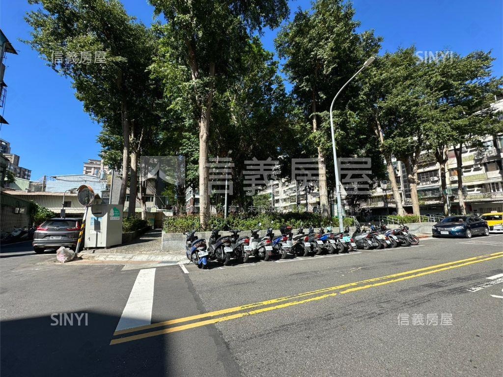 國泰虎嘯林園邊間公寓二樓房屋室內格局與周邊環境