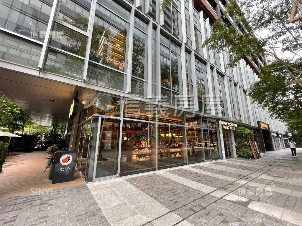 國泰虎嘯林園邊間公寓二樓房屋室內格局與周邊環境