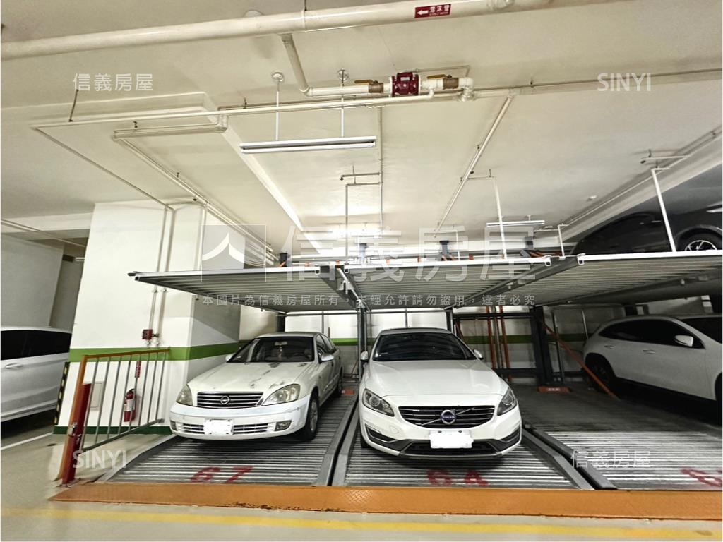 閃亮亮鑫市政兩房車位房屋室內格局與周邊環境