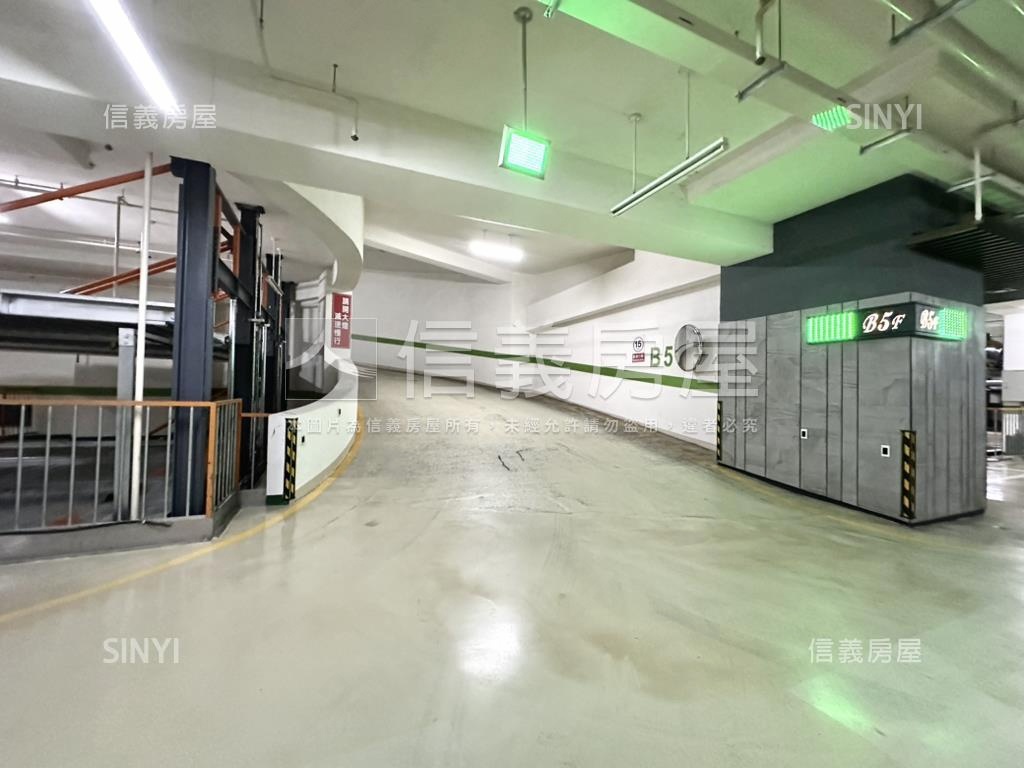 閃亮亮鑫市政兩房車位房屋室內格局與周邊環境