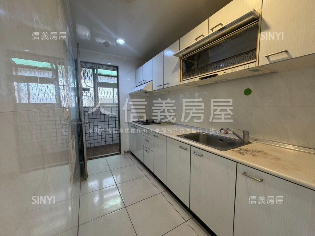 看過來河南天下大三房平車房屋室內格局與周邊環境