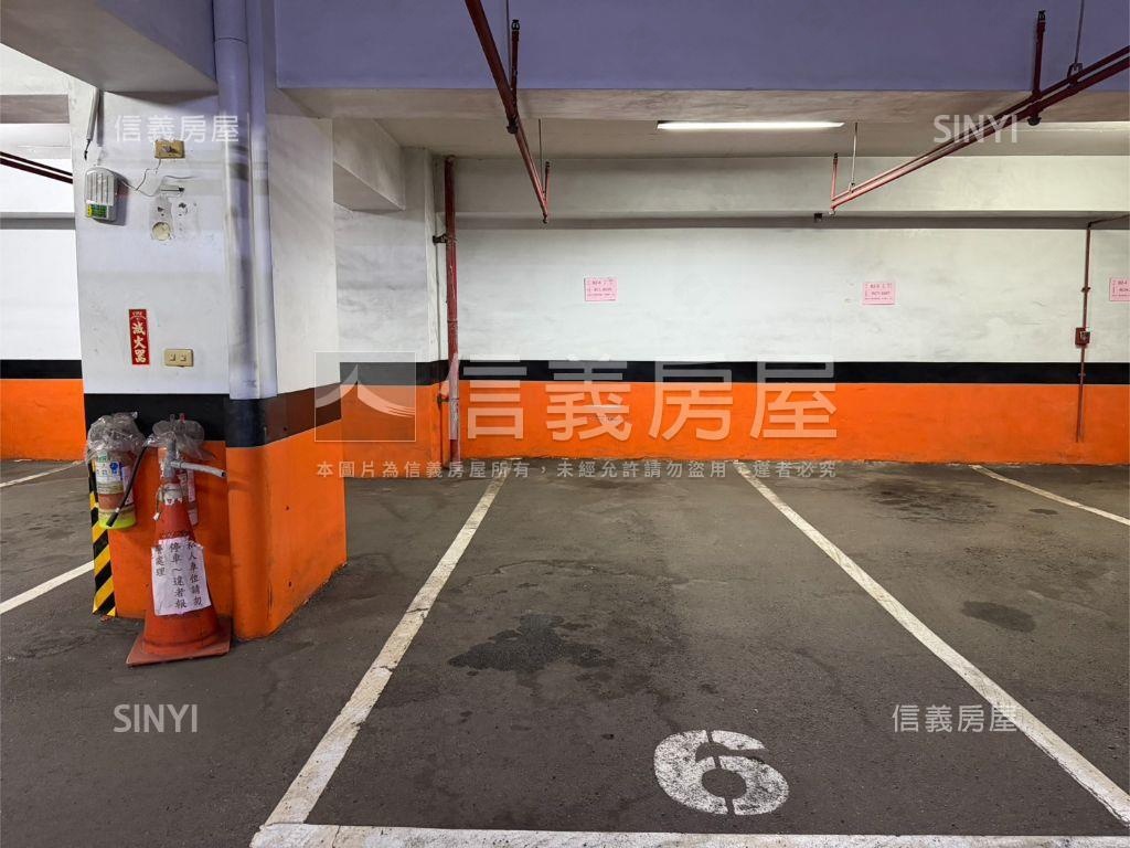 看過來河南天下大三房平車房屋室內格局與周邊環境