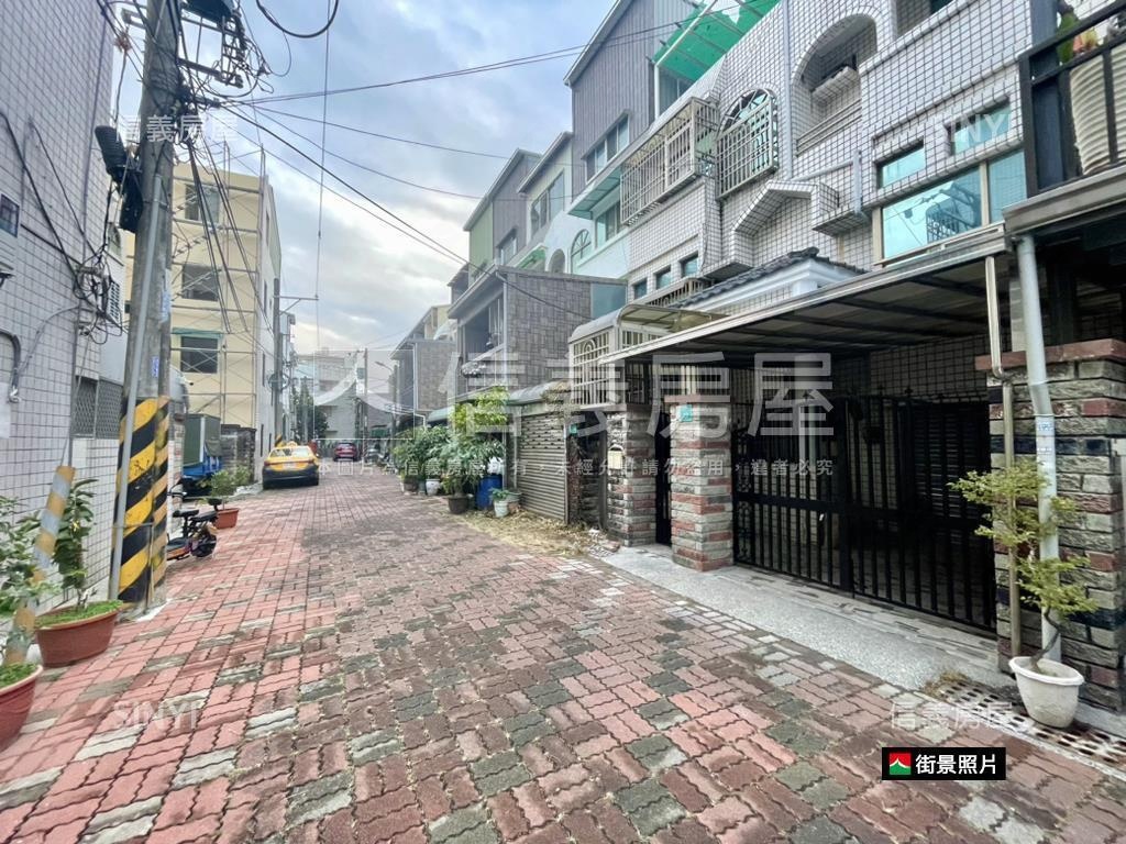 十二佃免千萬車庫透天房屋室內格局與周邊環境