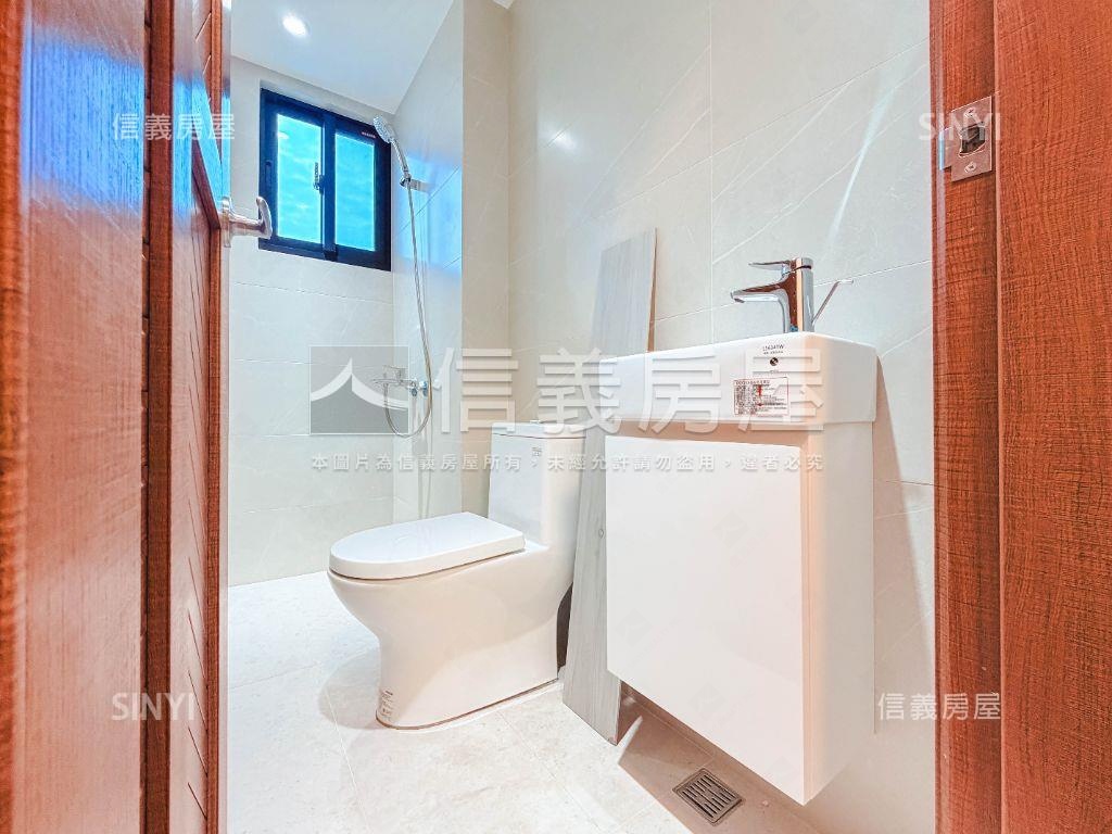 北區大興街全新邊間車墅Ｃ房屋室內格局與周邊環境