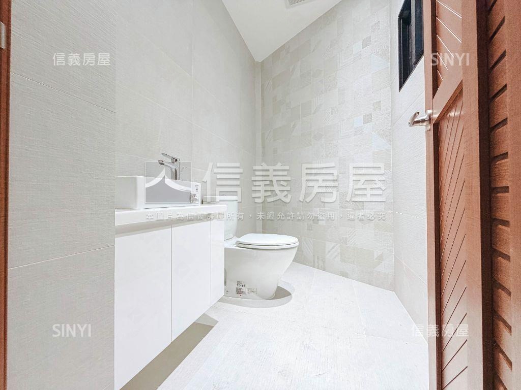 北區大興街全新邊間車墅Ｃ房屋室內格局與周邊環境