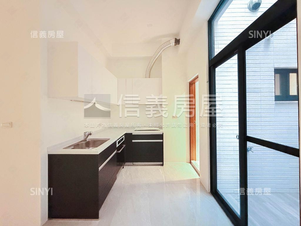 北區大興街全新邊間車墅Ｃ房屋室內格局與周邊環境