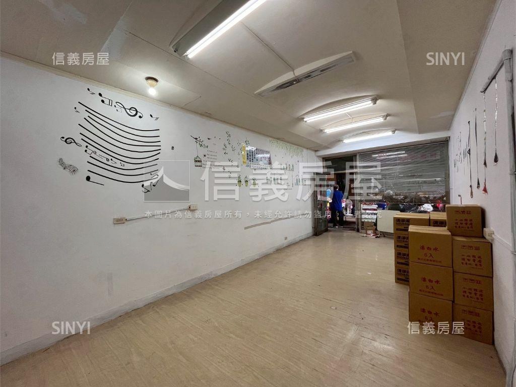 三多商圈光華夜市商五透天房屋室內格局與周邊環境