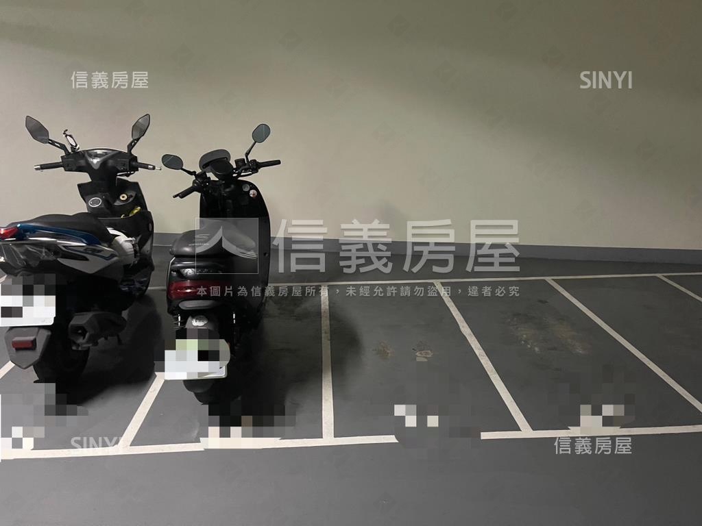 光盛河景美三房平車房屋室內格局與周邊環境