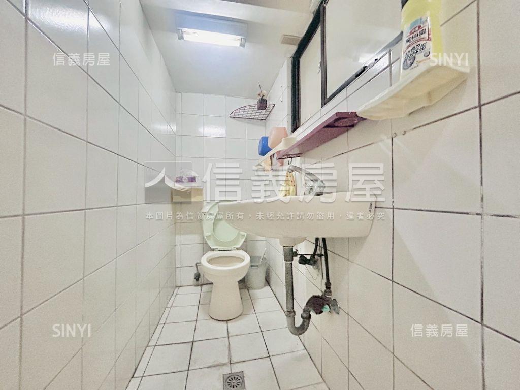 陳平路靜謐優質透天房屋室內格局與周邊環境