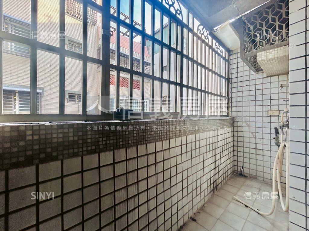 陳平路靜謐優質透天房屋室內格局與周邊環境