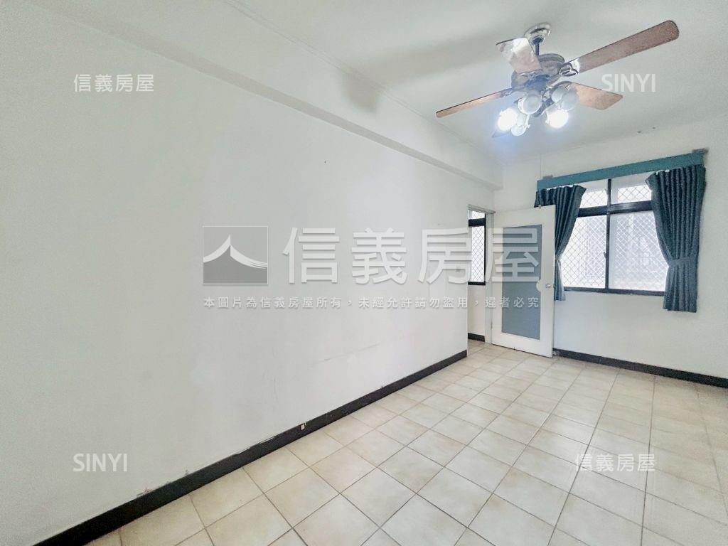 陳平路靜謐優質透天房屋室內格局與周邊環境