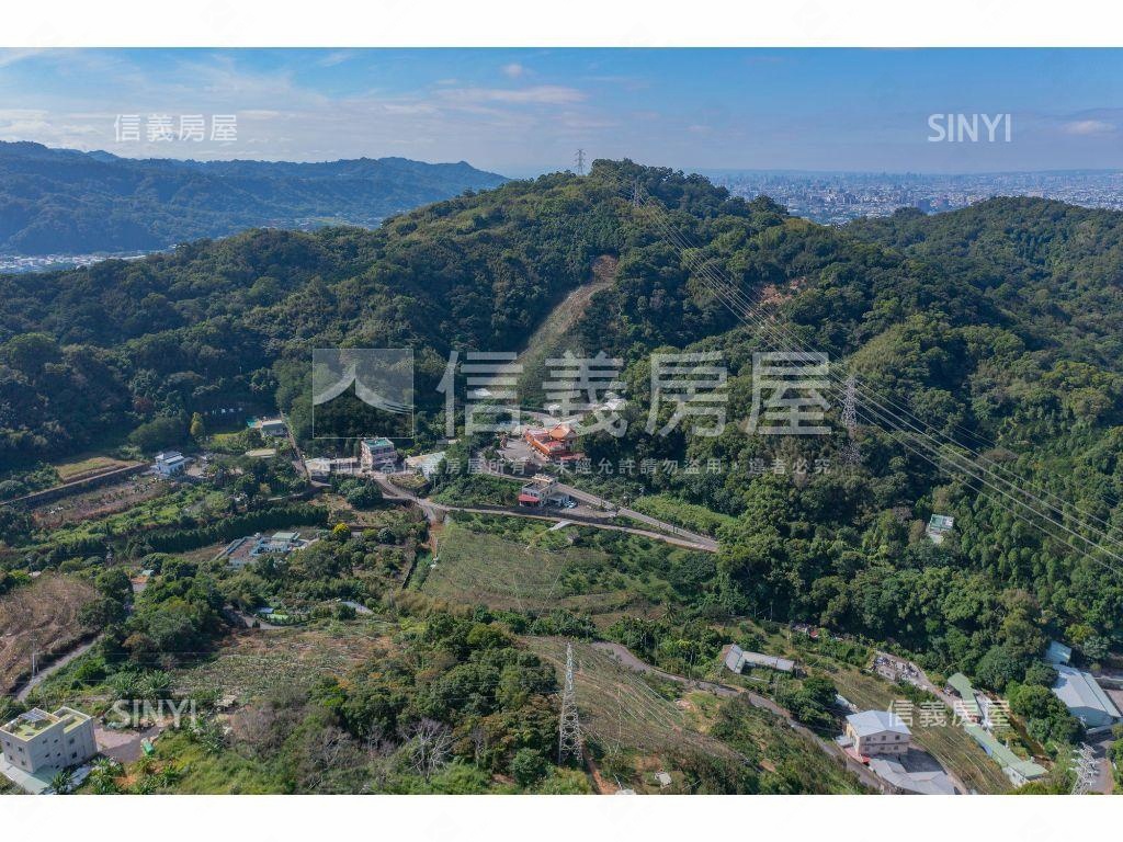 后里俗俗臨路美地有水有電房屋室內格局與周邊環境