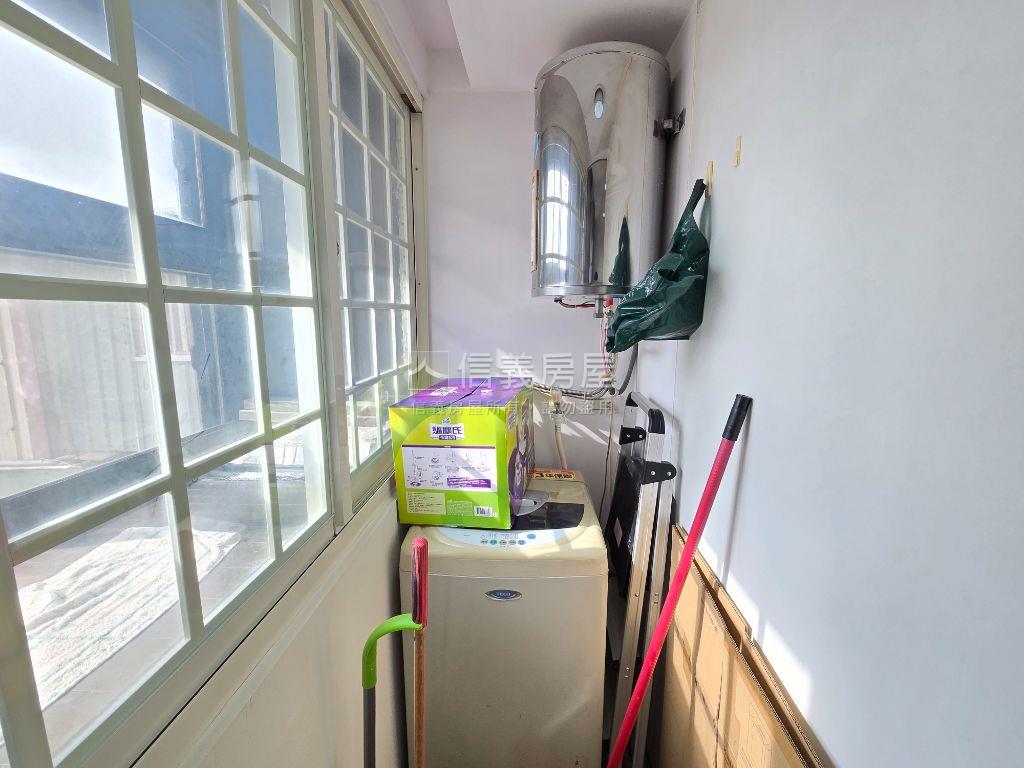 專任★芳鄰採光高樓美套房屋室內格局與周邊環境