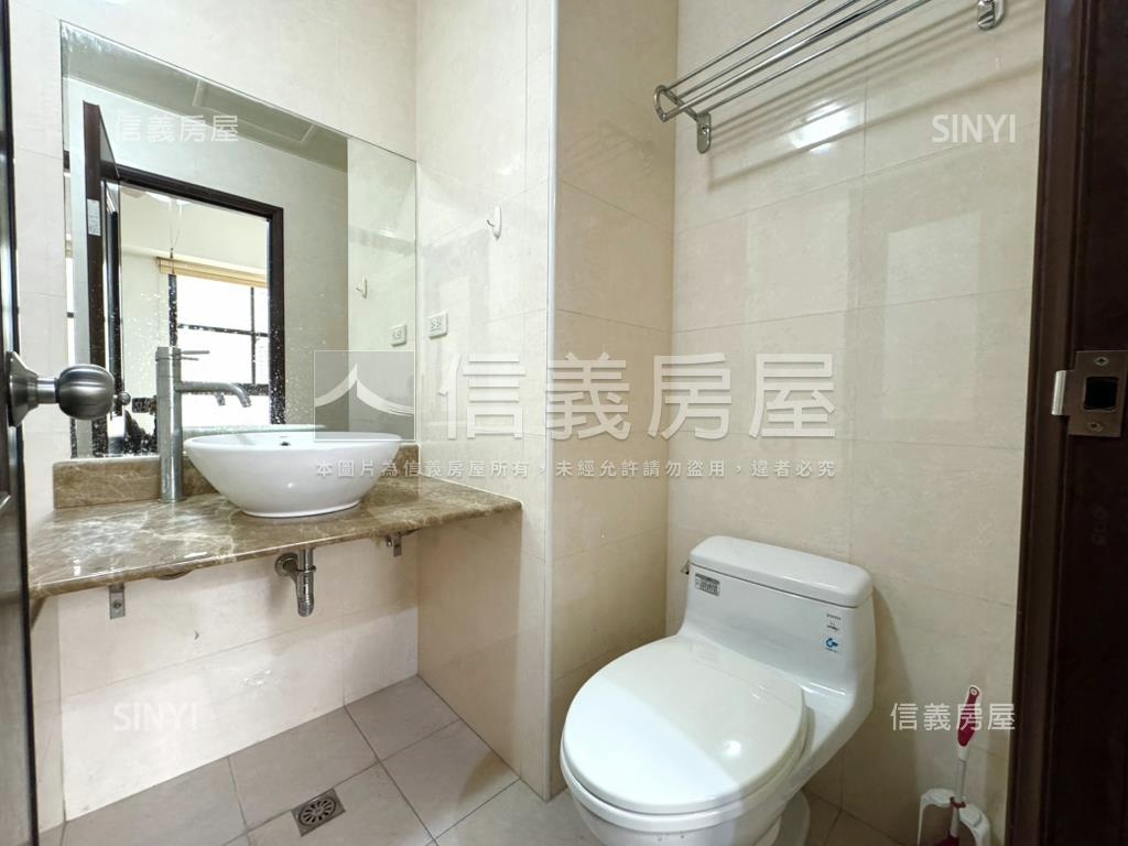 近中山醫布拉格三房平車房屋室內格局與周邊環境