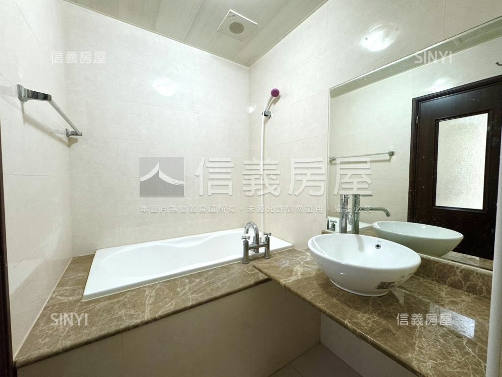 近中山醫布拉格三房平車房屋室內格局與周邊環境