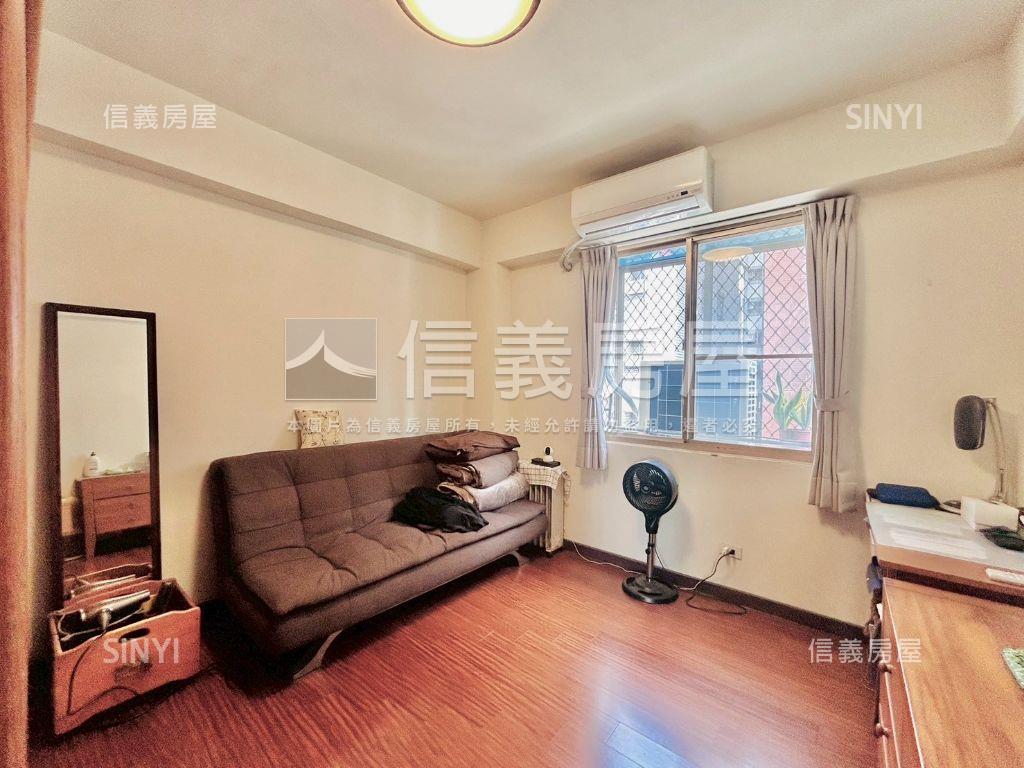 由鉅五期三房美寓！房屋室內格局與周邊環境