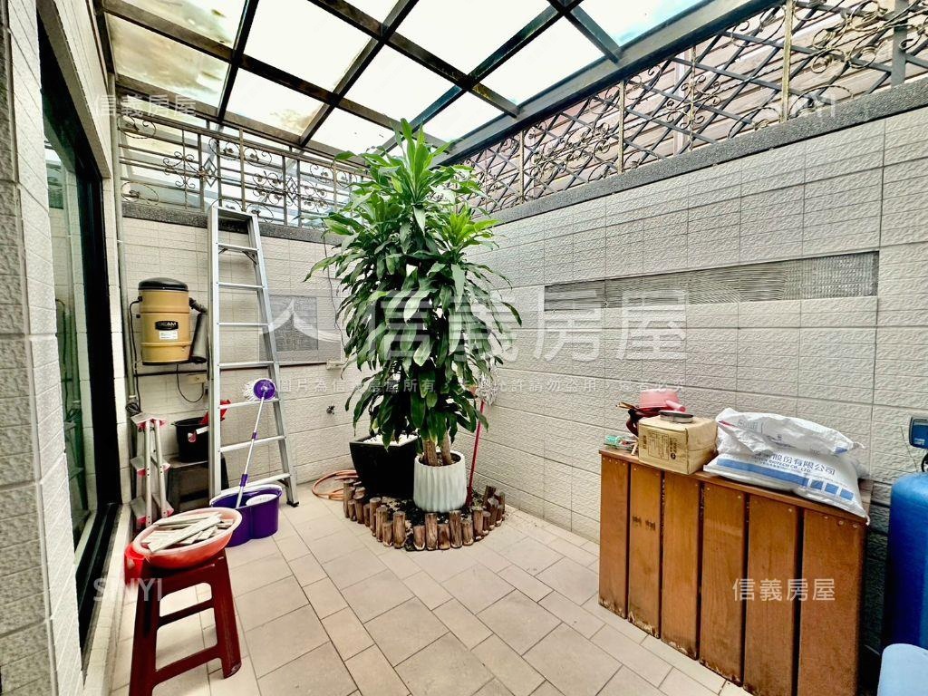 仁武赤仁路面寬質感豪墅房屋室內格局與周邊環境
