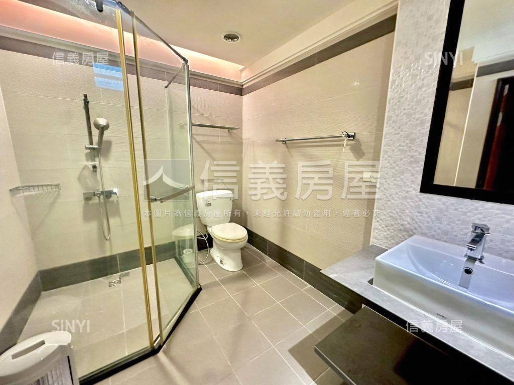 仁武赤仁路面寬質感豪墅房屋室內格局與周邊環境