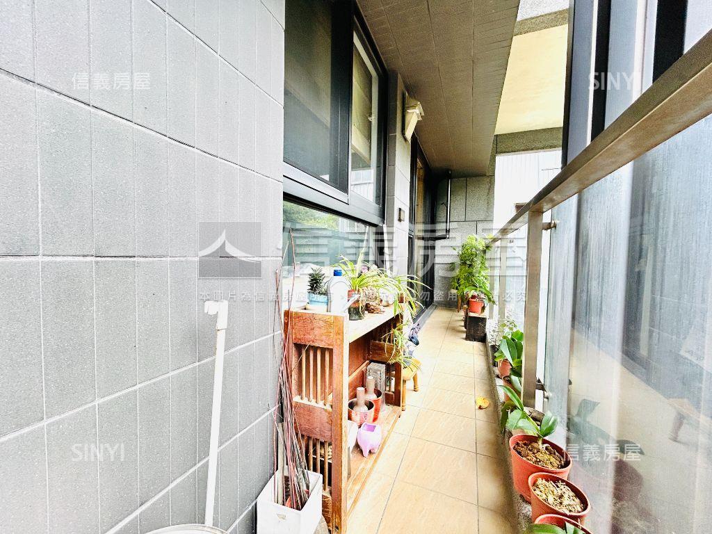 湖山妍☆麗山美裝四房車位房屋室內格局與周邊環境