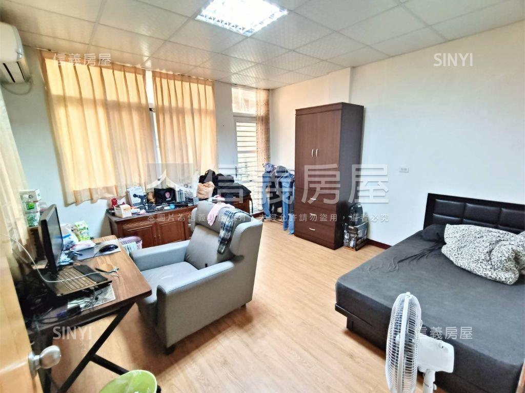 楠科園區右昌莒光鬧市店透房屋室內格局與周邊環境