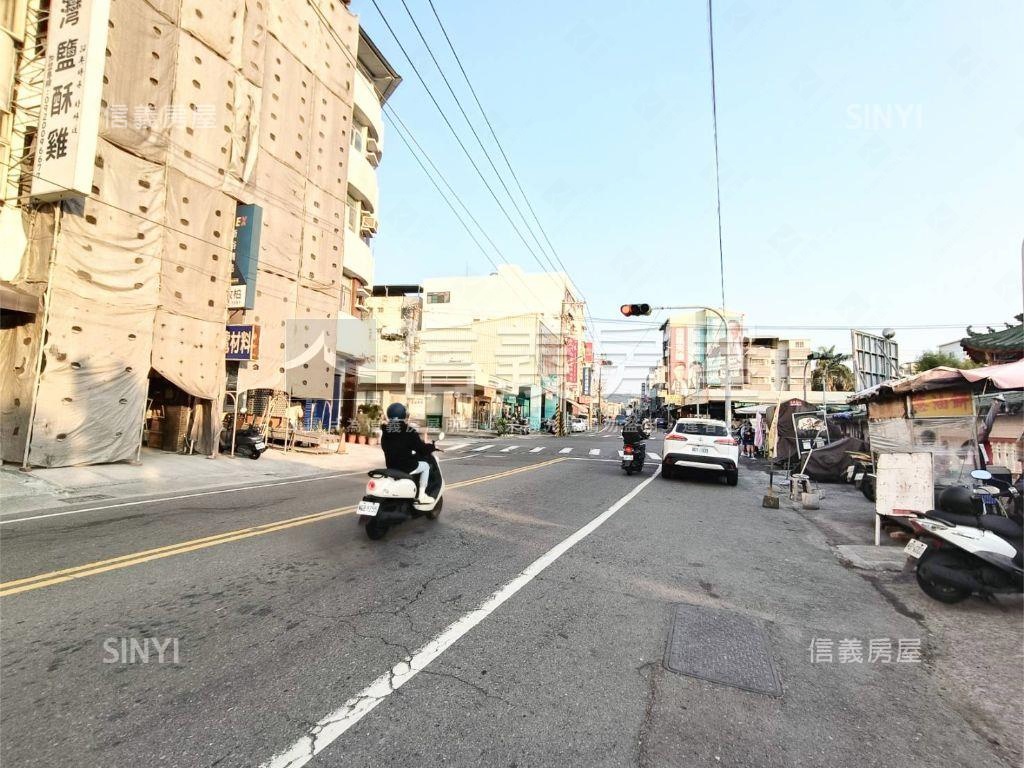 楠科園區右昌莒光鬧市店透房屋室內格局與周邊環境