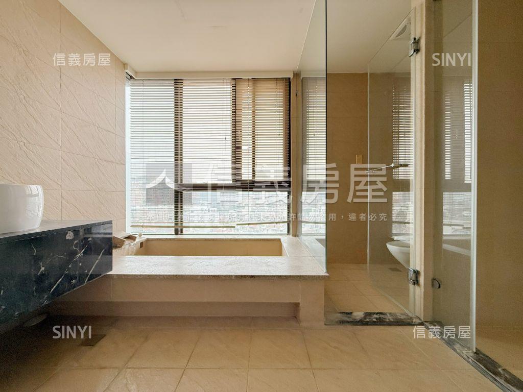 稀有！專任夏都南北向三房房屋室內格局與周邊環境