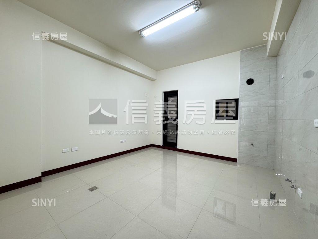 近瑞隆商圈正街透天房屋室內格局與周邊環境