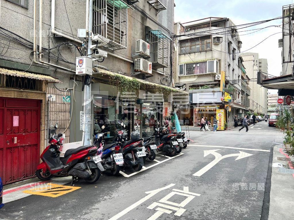 合江錦州邊間人潮店面房屋室內格局與周邊環境