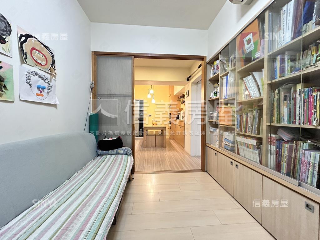 海山天下溫馨三房房屋室內格局與周邊環境