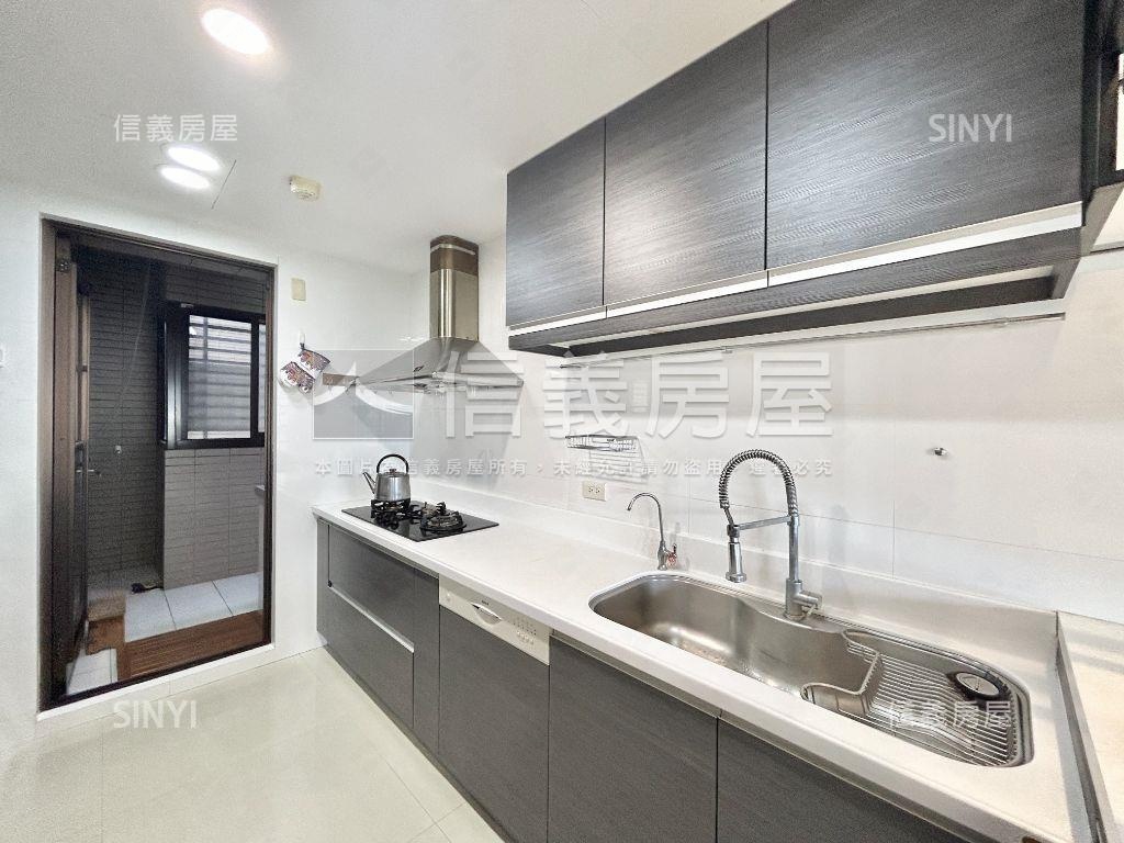 首相花園近公園視野美３房房屋室內格局與周邊環境