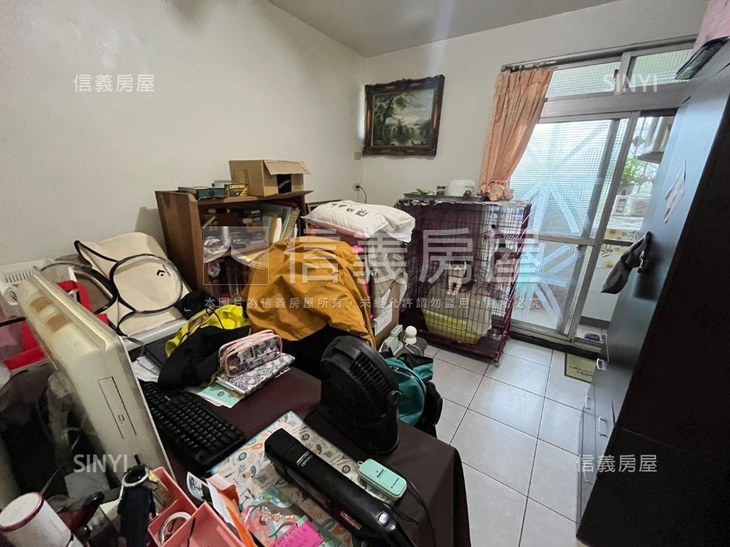河景３房３陽台房屋室內格局與周邊環境