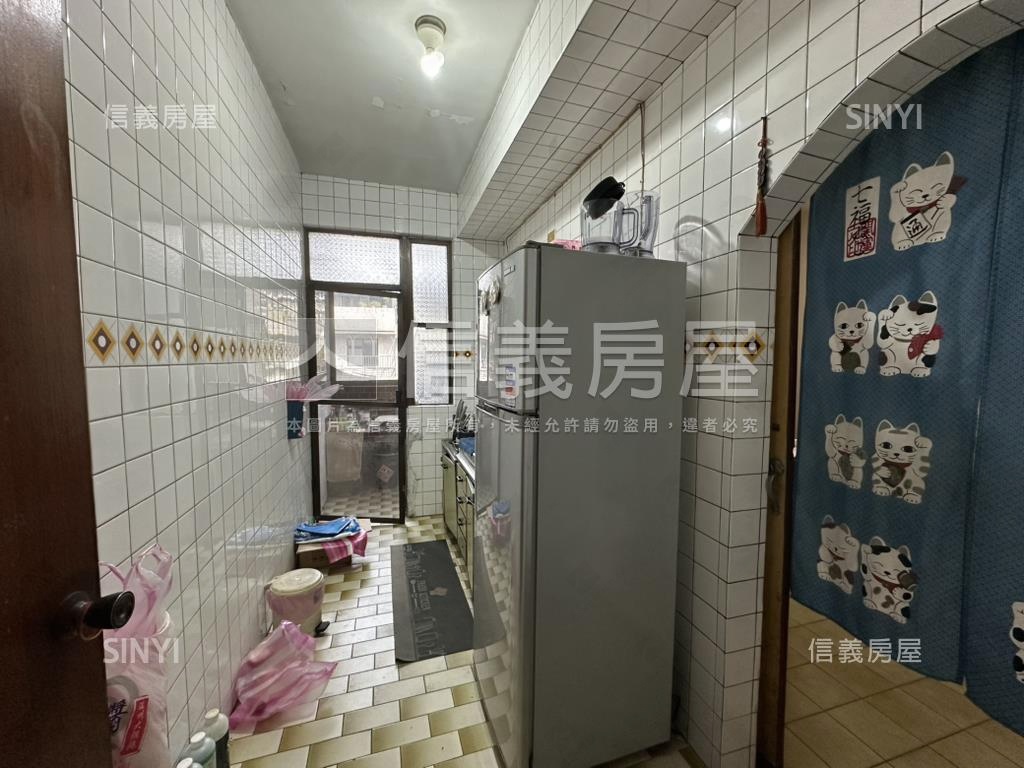 ”石牌學區”頂加公寓房屋室內格局與周邊環境