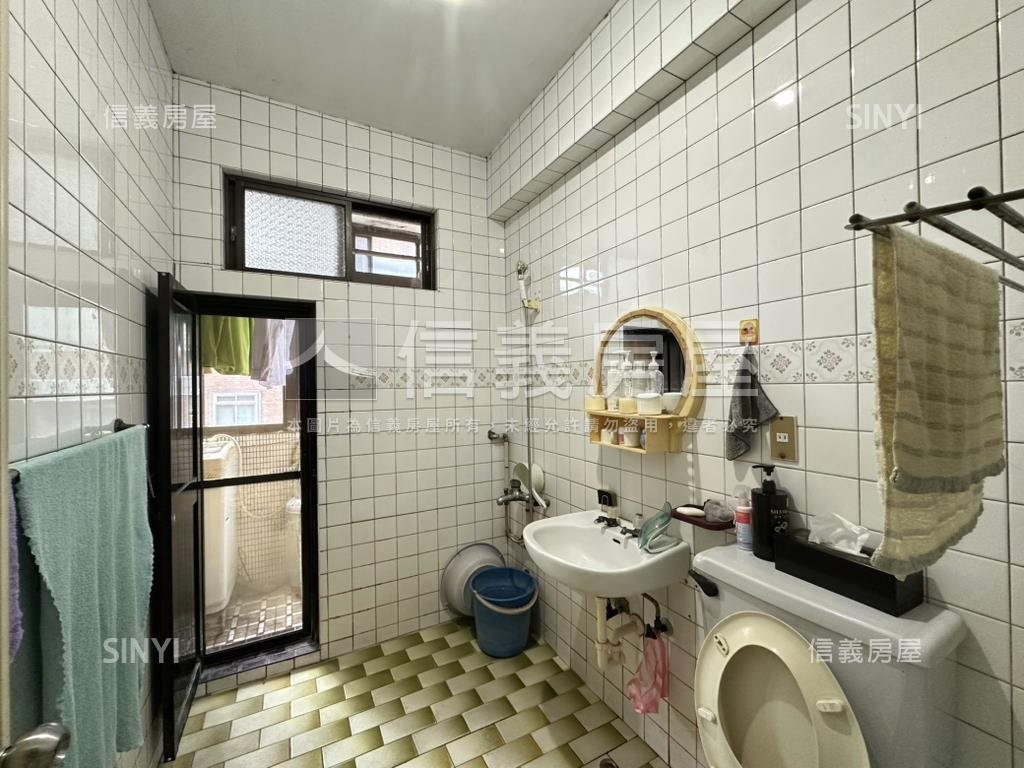 ”石牌學區”頂加公寓房屋室內格局與周邊環境